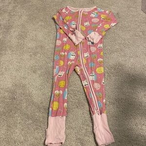 Little sleepies onesie. No fading, pilling, rips or stains.